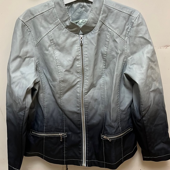 Blue and grey ombré faux leather jacket size large from CLEO petites. - Picture 1 of 1